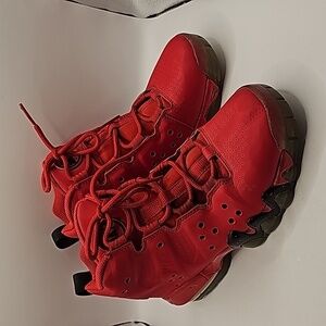 Nike Air max 2  red & black size 5y